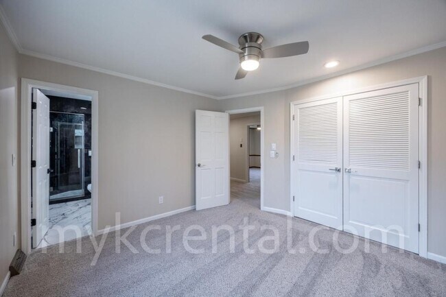 Building Photo - 12012 Ensley Ln