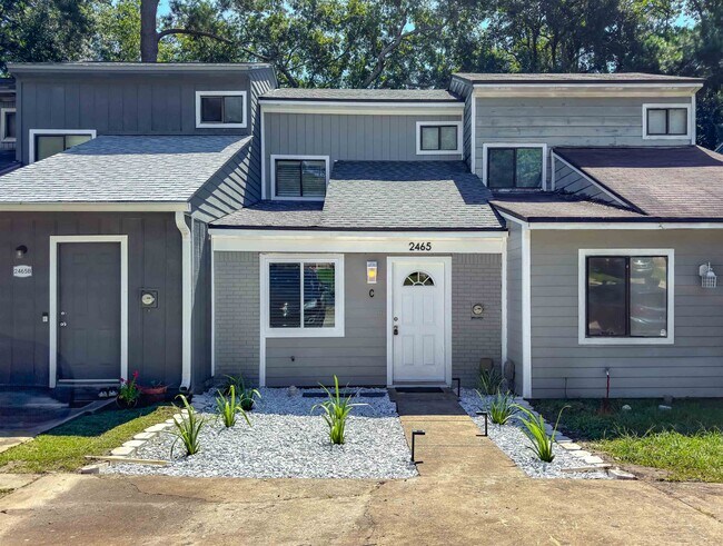 Building Photo - 2465 Talco Hills Dr