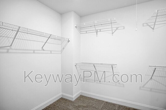 Building Photo - 2099 Denmark Ave SE