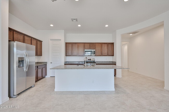 Building Photo - 25074 N 75th Ln