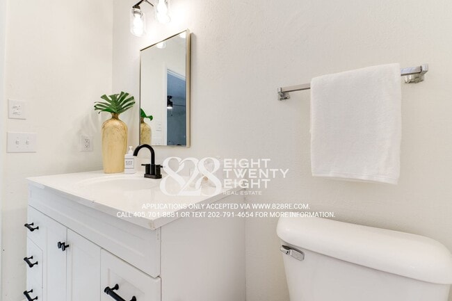 Building Photo - Talk About Unique! MUST SEE 3 bed/2 bath P...