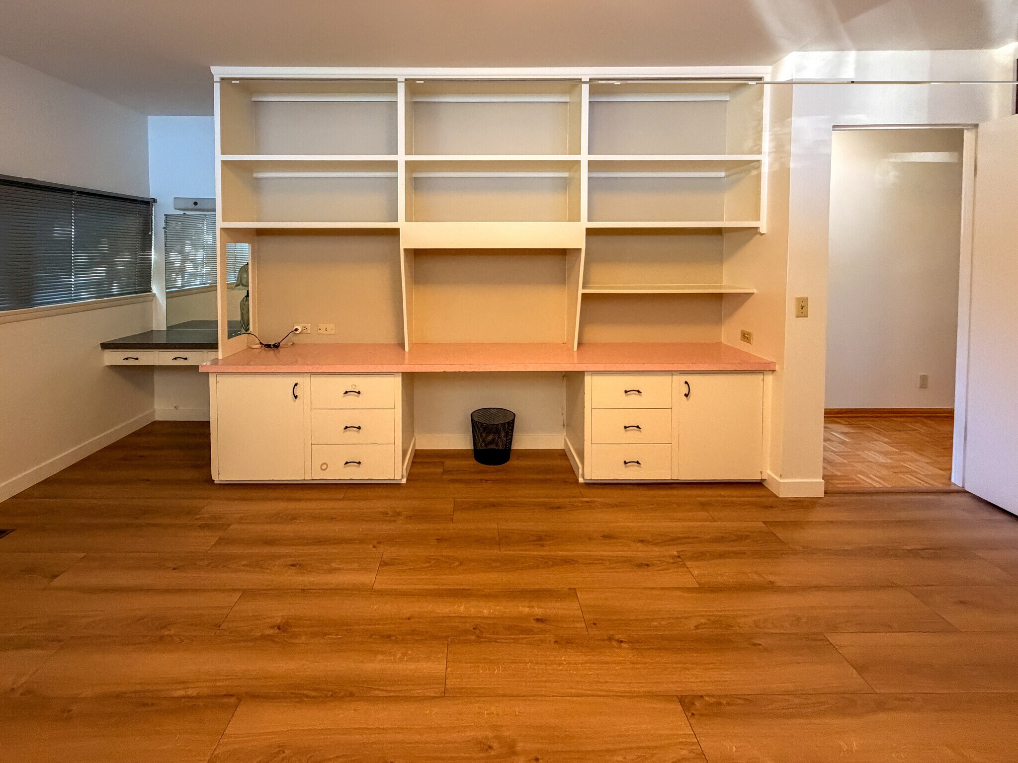 Building Photo - 5516 Ethel Ave