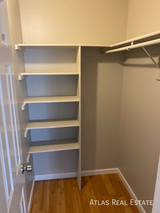 Building Photo - 851 S Uravan Ct