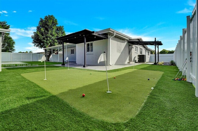 Building Photo - 2211 NW 189th Terrace