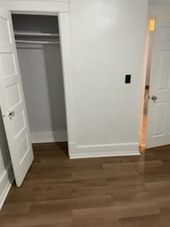 Building Photo - 1239 W 5th St