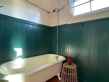 Building Photo - "Charming 1-Bedroom Oasis in the Heart of Berkeley – Perfect Location!"