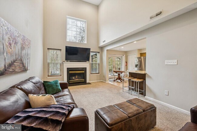 Building Photo - 52 Stokes Rd