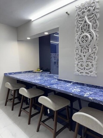 Building Photo - 7770 Tahiti Ln