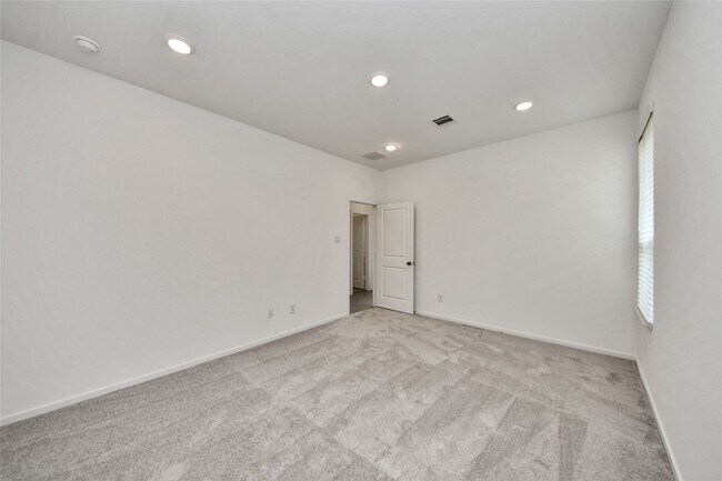 Building Photo - 6314 Orchid Bch Dr