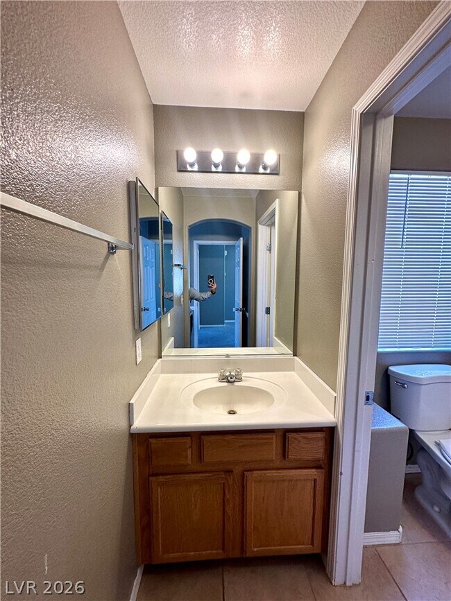 Building Photo - 9362 Boulder Opal Ave