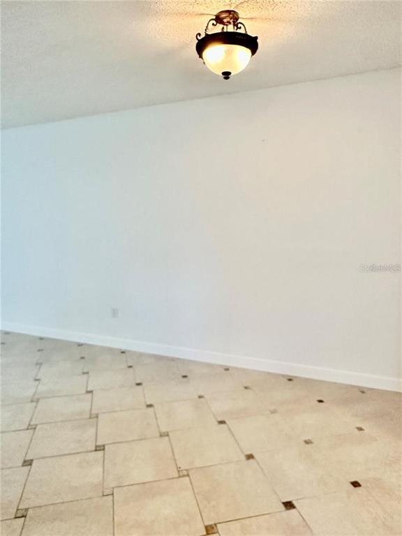 Building Photo - 2625 FL-590