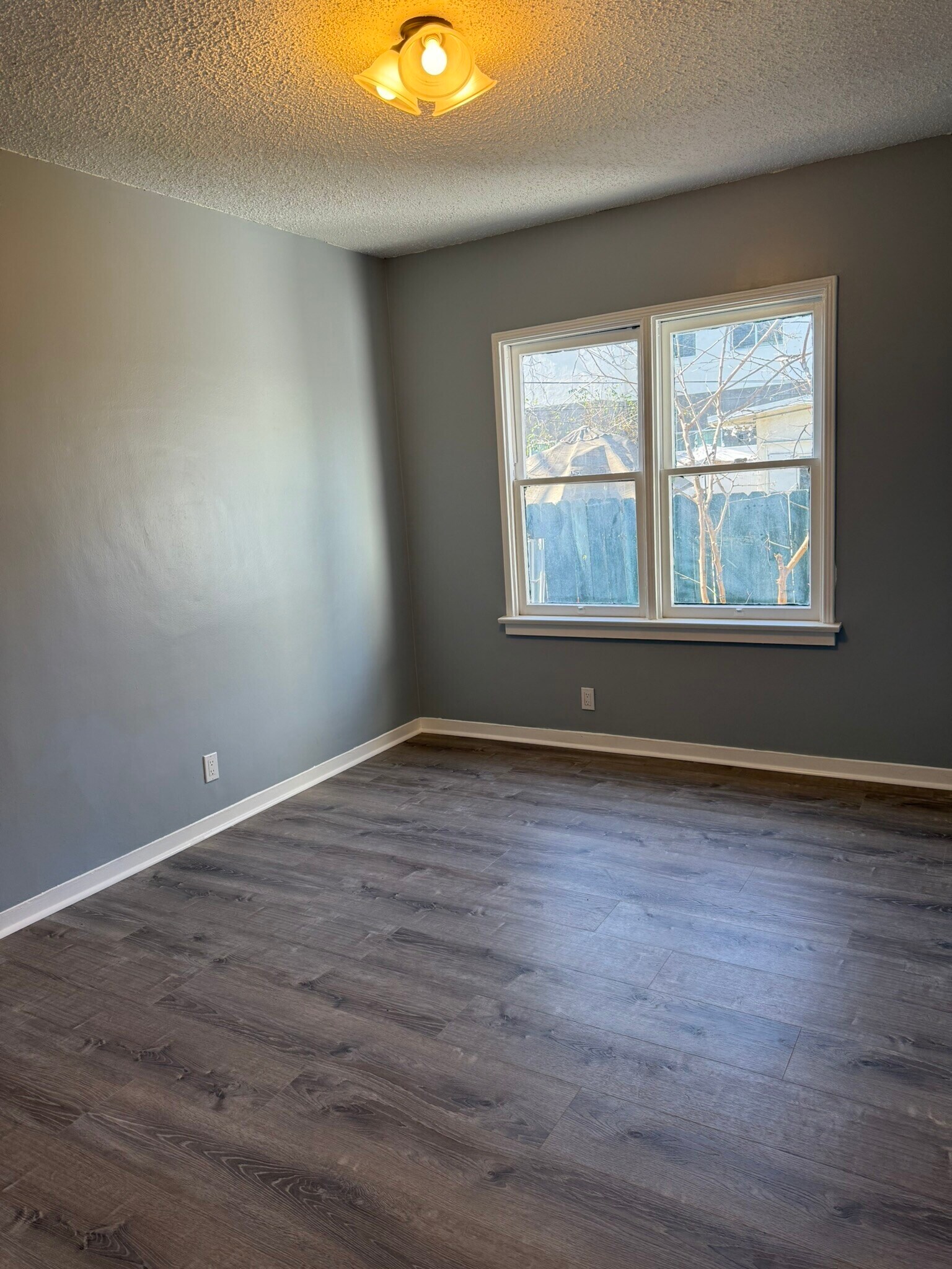 Building Photo - 11458 Albers St