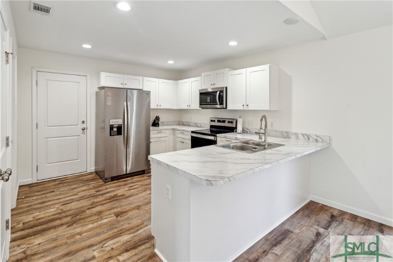 Building Photo - 36 Oak Rdg Cemetery Rd