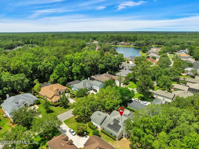 Building Photo - 526 Oakmont Dr