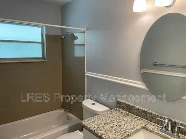 Building Photo - 7116 Nathan Ct