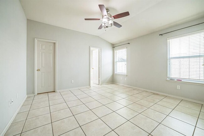 Building Photo - 3630 Spring Canyon Trail