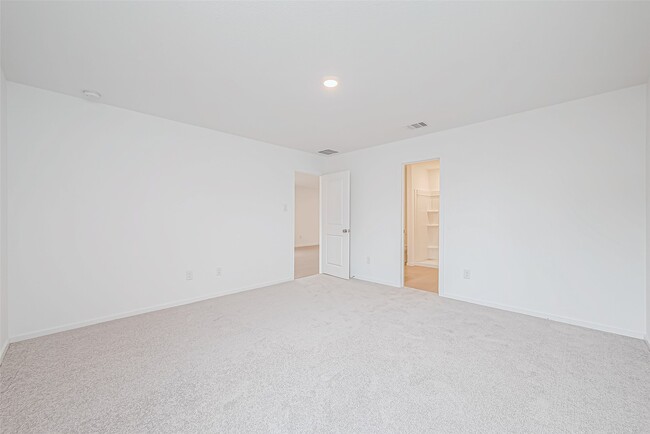 Building Photo - 26706 Dropseed Ln