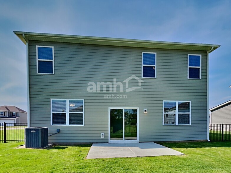 Building Photo - 5232 Valor Dr