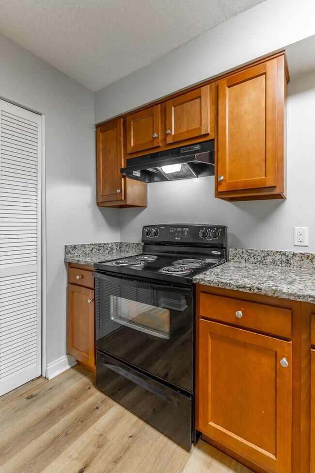 Building Photo - 6874 Beulah Dr