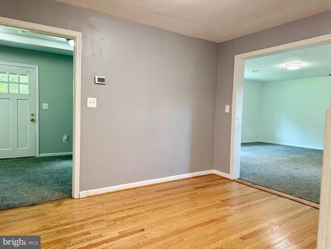 Building Photo - 5865 Websters Way