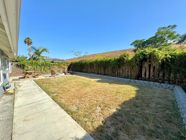 Building Photo - Great 3B/2BA House in San Marcos!