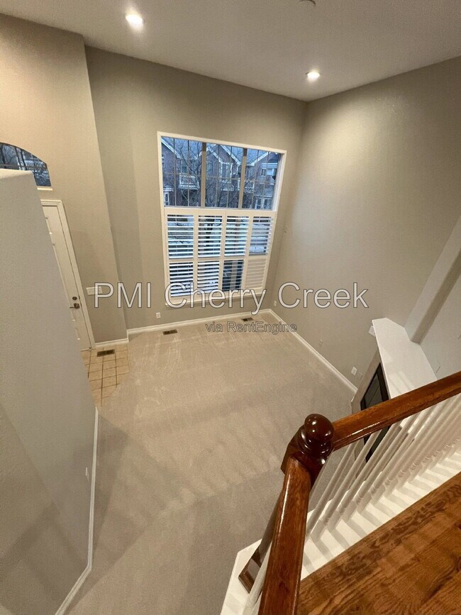 Building Photo - 9256 Kornbrust Dr
