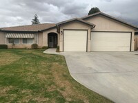 Building Photo - 5414 Moraga Ct