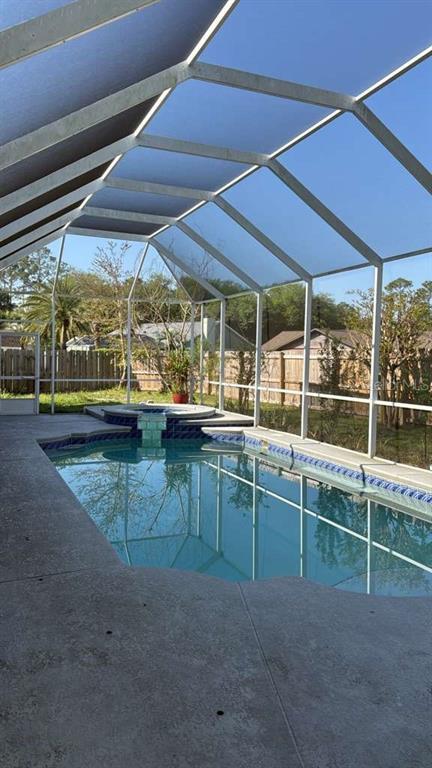 Building Photo - 118 Whispering Pine Dr