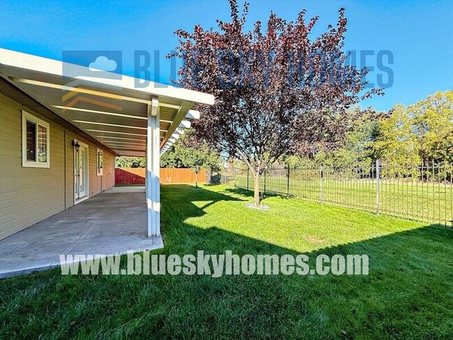 Building Photo - 9536 W Ben St