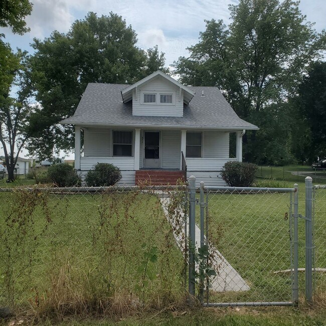 Building Photo - 8275 W O St