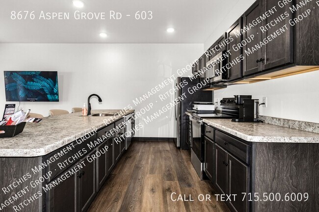 Building Photo - 8676 Aspen Ln