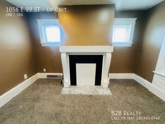 Building Photo - 1056 E 99th St