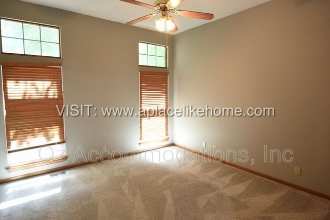 Building Photo - 15306 Riley St