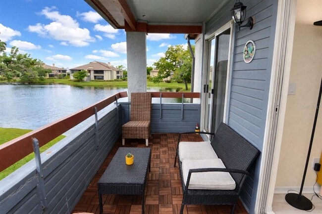 Building Photo - 10263 Gandy Blvd N