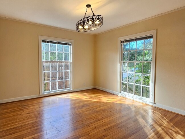 Building Photo - 2247 South Blvd