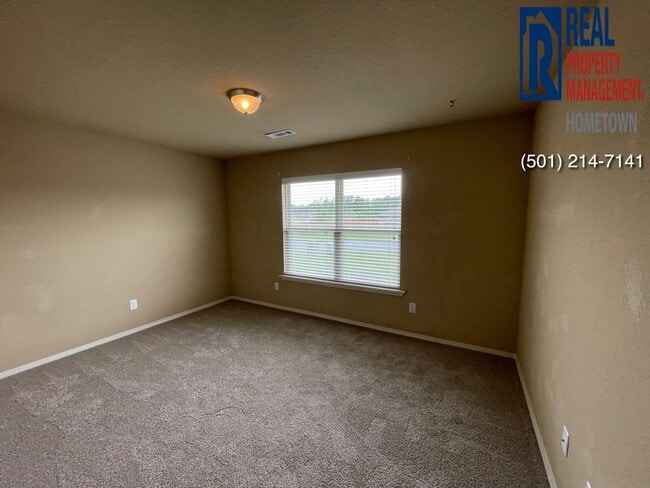 Building Photo - 2064 Fern Valley Dr