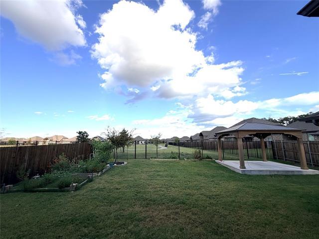 Building Photo - 4006 Cottontail Dr