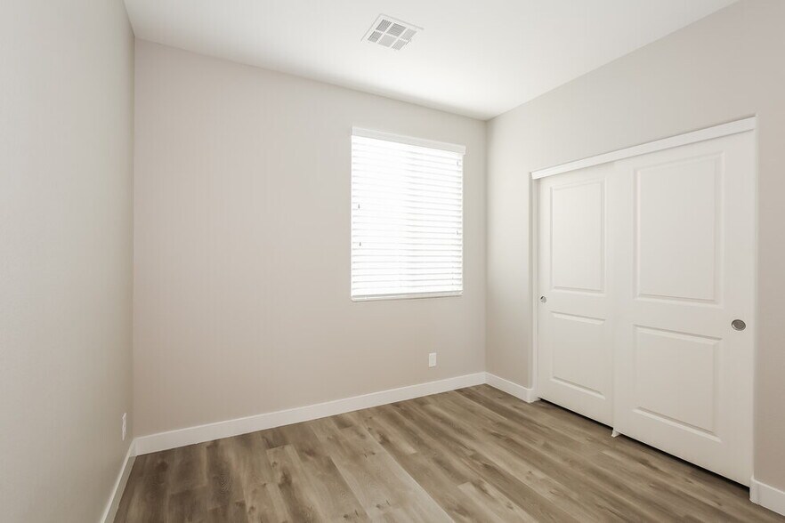 Building Photo - 9918 Rams Leap Ave