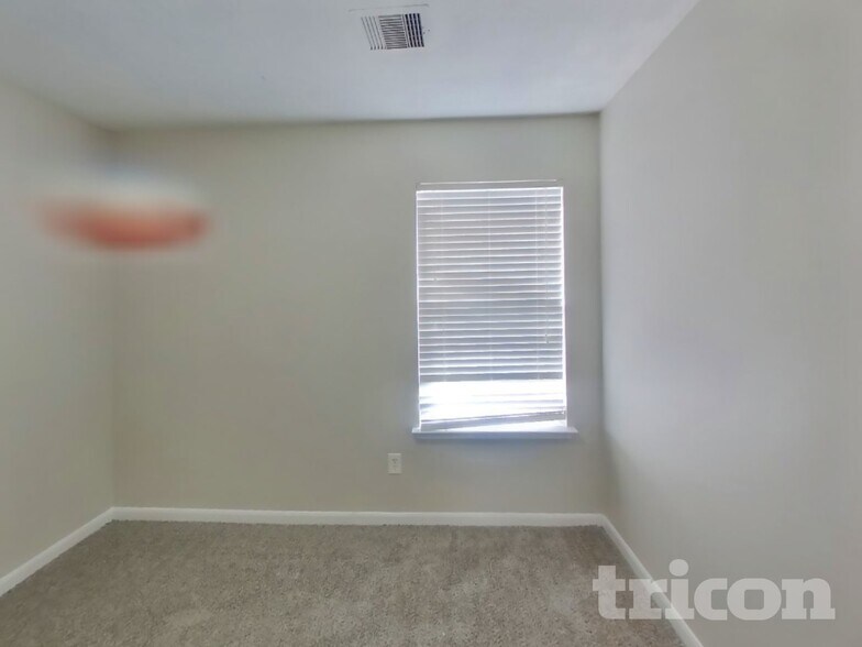 Building Photo - 21135 Wickton Ln