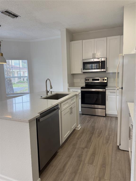 Building Photo - 2712 White Magnolia Way