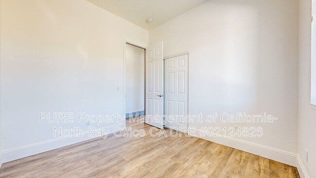 Building Photo - 1340 Miller Dr