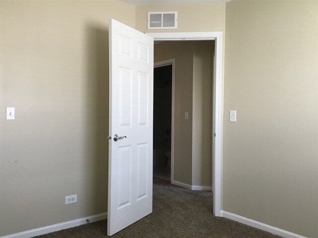 Building Photo - 34233 N Wineberry Ln
