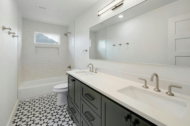 Building Photo - 2902 Buckeye Trail