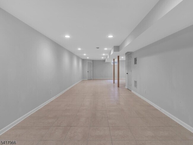 Building Photo - 48 Battalion Dr