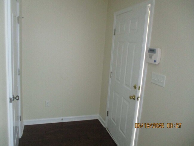 Building Photo - 3907 Ipswitch Ln