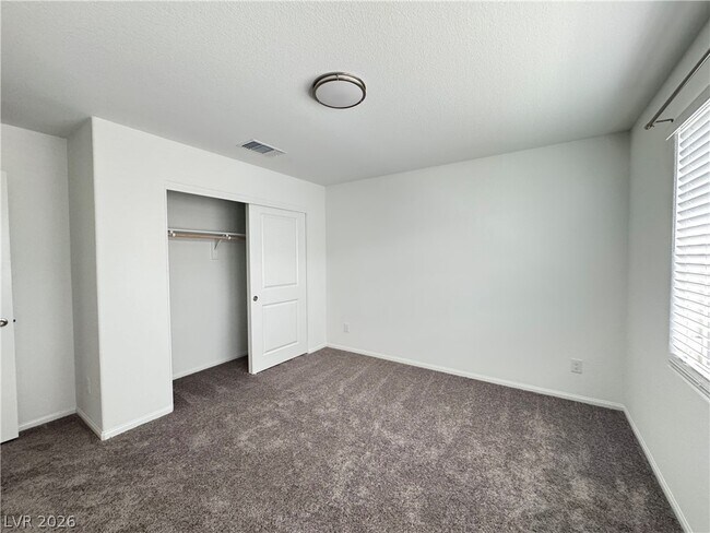 Building Photo - 5958 Night Hawk Hill St