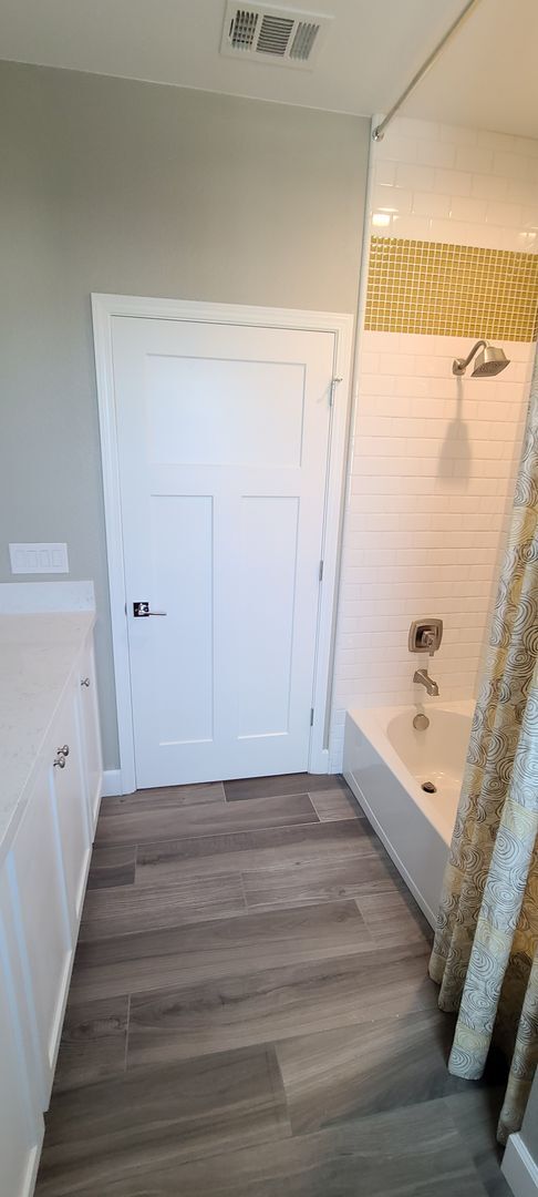 Building Photo - Gorgeous 4 Bedroom Model Home in the Cannery