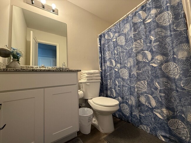 Building Photo - 4 BR 2 Story FURNISHED Home near Colorado River "River's Edge" Neighborhood