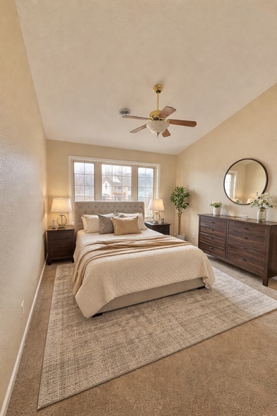 Building Photo - 827 Cheyenne Ave