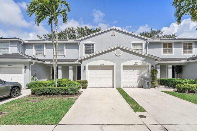 Building Photo - 16129 Sierra Palms Dr